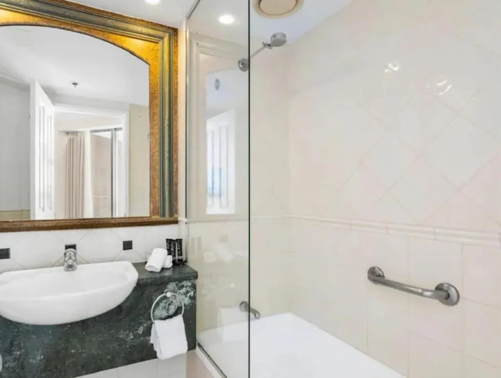Serain Residences On Legends Gold Coast Apartman